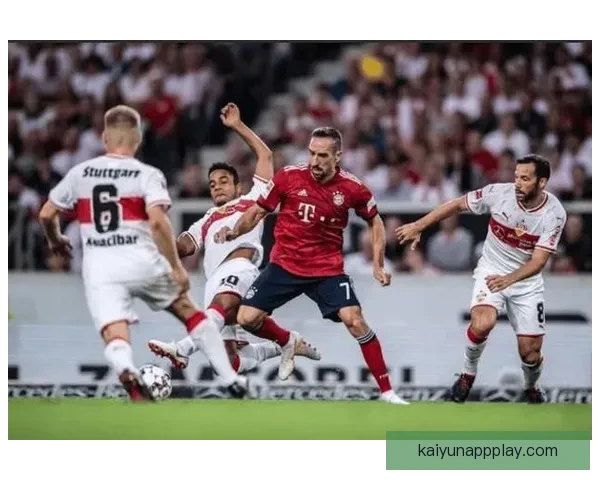 斯图加特球迷愤怒扔折叠椅场上冲突引发争议