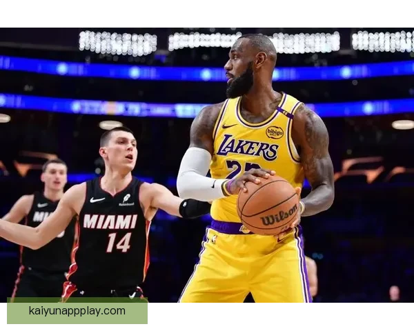 20日NBA前瞻湖人冲击八连胜莱昂纳德再战鹈鹕能否实现复仇 20日NBA前瞻湖人冲击八连胜莱昂纳德再战鹈鹕能否实现复仇